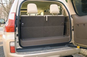 2011 Lexus GX 460 rear cargo area