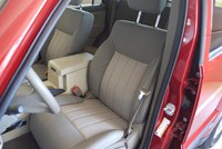 2010 Jeep Liberty Sport front seats