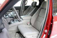 2011 Dodge Durango front seats