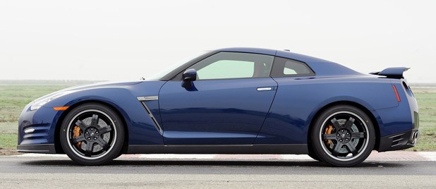2012 Nissan GT-R side view