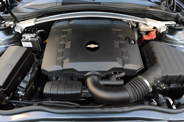 2011 Chevrolet Camaro Convertible engine