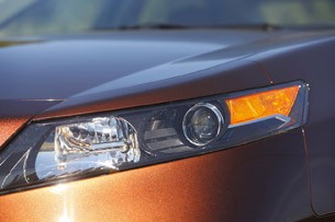 2012 Acura TL headlight