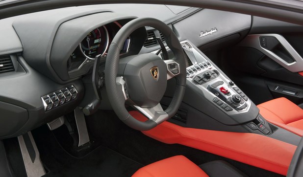 2012 Lamborghini Aventador LP700-4 interior