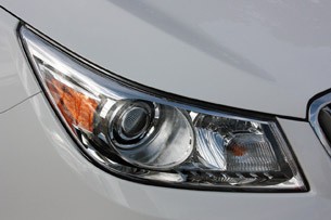 2012 Buick LaCrosse eAssist headlight