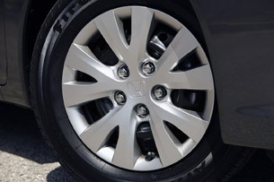 2012 Honda Civic wheel