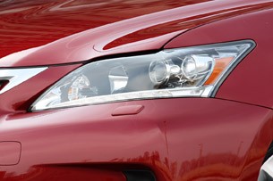 2011 Lexus CT 200h headlight