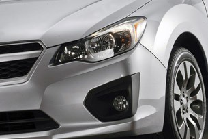 2012 Subaru Impreza front detail