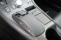 2011 Lexus CT 200h multimedia system controller