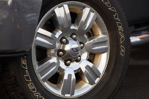 2011 Ford F-150 4x4 SuperCrew wheel