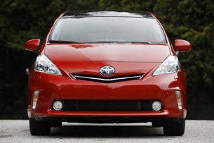2012 Toyota Prius V front view