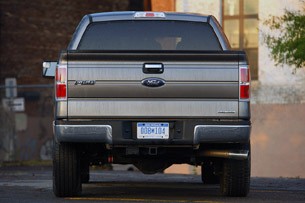 2011 Ford F-150 4x4 SuperCrew rear view