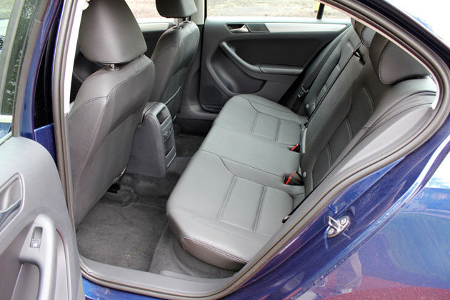 2011 Volkswagen Jetta TDI back seat