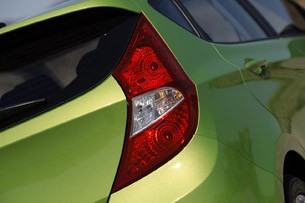 2012 Hyundai Accent Five-Door taillight