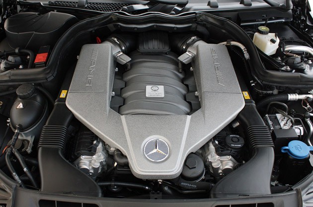 2012 Mercedes-Benz C63 AMG Coupe engine