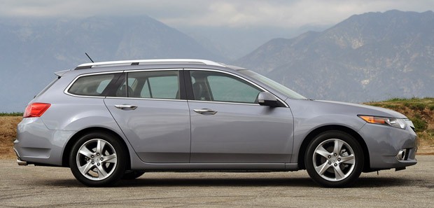 2011 Acura TSX Sport Wagon side view