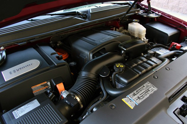 2011 Cadillac Escalade Hybrid Platinum engine