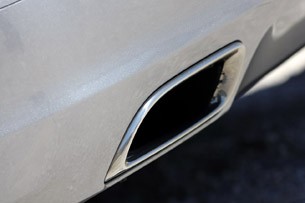 2012 Hyundai Genesis 5.0 R-Spec exhaust tip