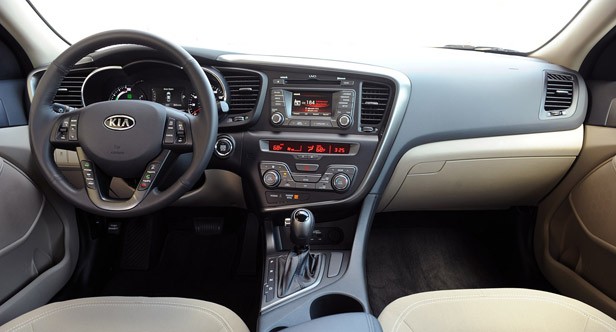 2011 Kia Optima Hybrid interior