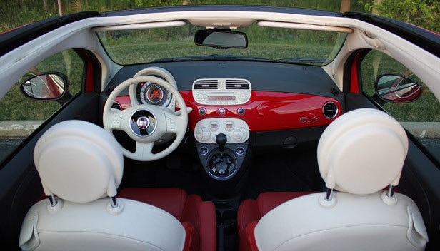 2012 Fiat 500C interior
