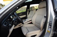2011 BMW 740Li front seats