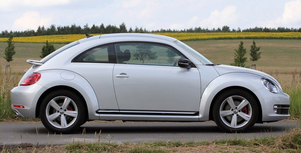 2012 Volkswagen Beetle Turbo side view