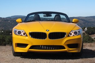2012 BMW Z4 sDrive28i front view
