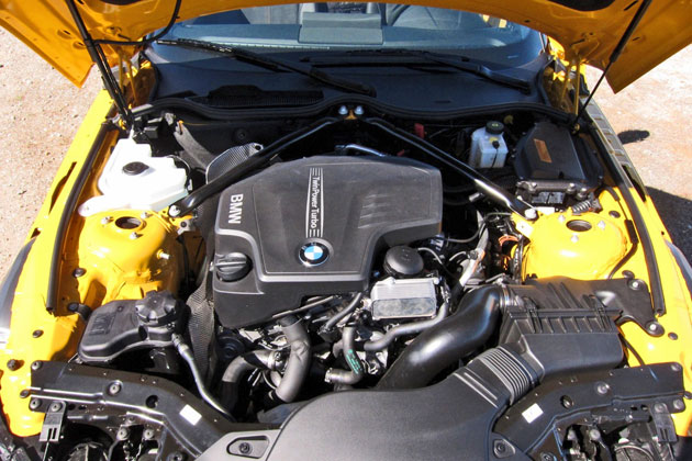 2012 BMW Z4 sDrive28i 2.0-liter four-cylinder TwinPower engine