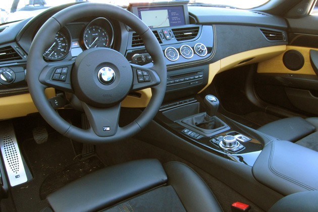 2012 BMW Z4 sDrive28i interior