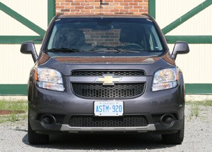 2012 Chevrolet Orlando front view
