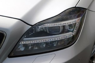 2012 Mercedes-Benz CLS550 headlight