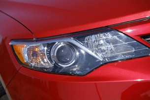 2012 Toyota Camry headlight