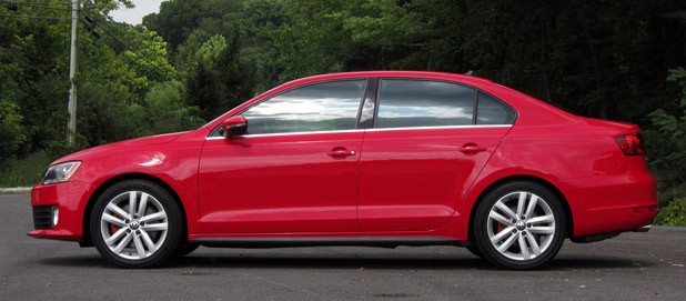 2012 Volkswagen Jetta GLI side view