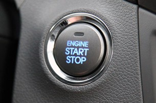 2011 Hyundai Elantra Limited start button