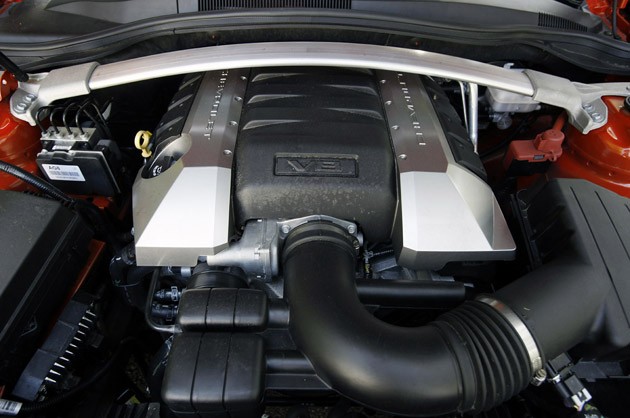 2011 Chevrolet Camaro SS Convertible engine