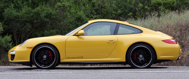 2011 Porsche 911 GTS side view