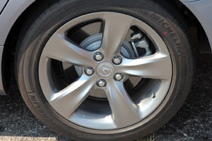 2012 Acura TL SH-AWD wheel