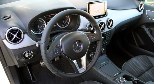 2012 Mercedes-Benz B-Class interior
