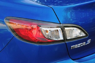 2012 Mazda3 Skyactiv tailligt