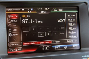 2012 Ford Edge EcoBoost audio system display