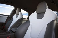 2013 Audi S4 front seats
