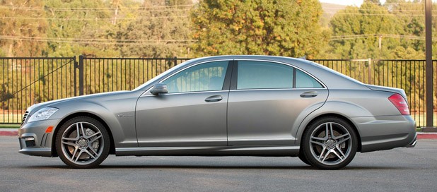 2012 Mercedes-Benz S63 AMG side view