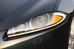 2012 Jaguar XF Supercharged headlight