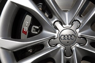 2013 Audi S4 wheel detail