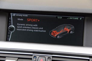 2012 BMW M550d xDrive driving mode display
