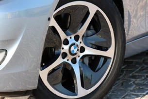 2013 BMW ActiveHybrid 5 wheel