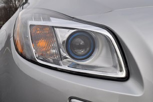 2012 Buick Regal GS headlight
