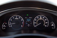 2012 Hyundai Genesis gauges