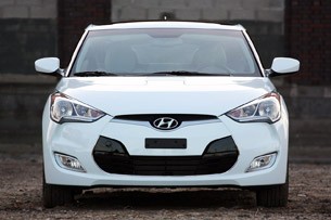 2012 Hyundai Veloster front view