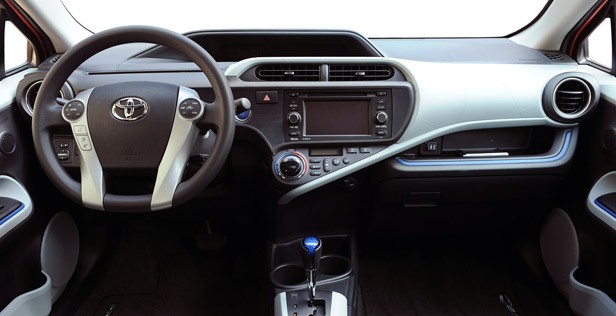 2012 Toyota Prius C interior