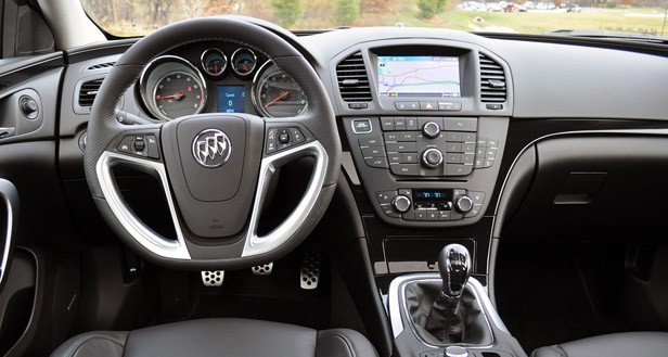 2012 Buick Regal GS interior